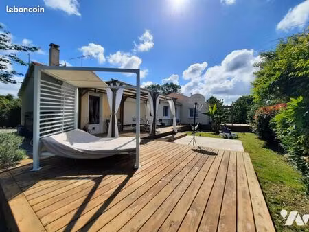 maison 6 pièces 145 m²