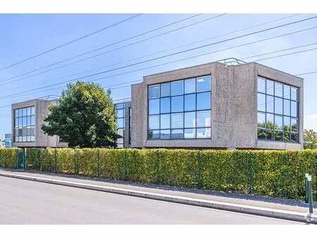 location local d’activités nanterre 92000 532m²
