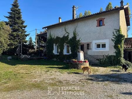 ancienne ferme rénovée avec son verger au coeur de la bièvre