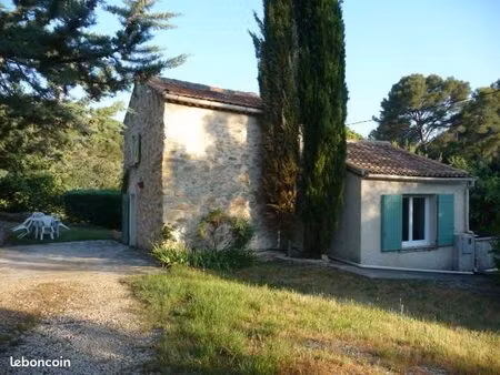 charmant petit mas provençal à le beausset