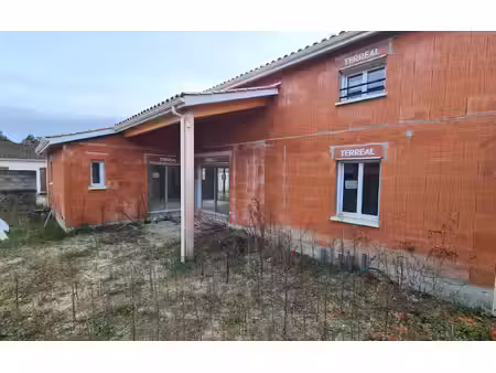 maison cézac m² t-5 à vendre  190 000 €