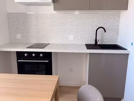 studio 1 pièce 16 m²