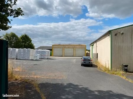 locaux d'activité - entrepôts et bureaux