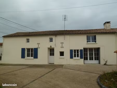 vix maison de 136 m² sur terrain de 1200 m²