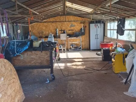 local 60m2