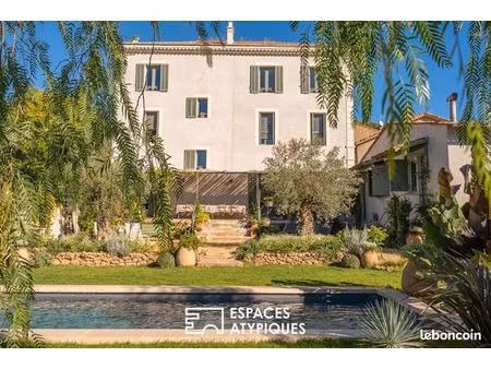 propriété 9 pièces 270 m²