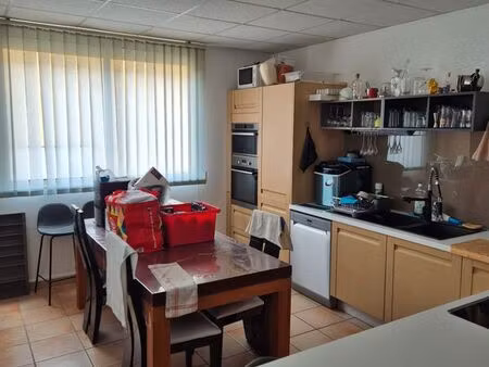 local commercial 2 chambre