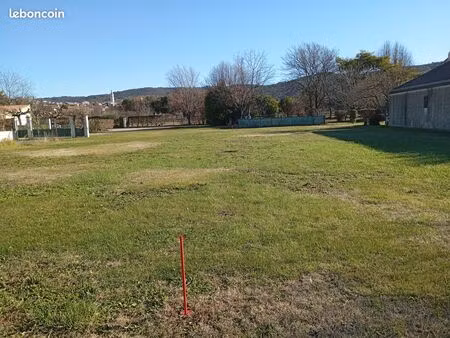 a vendre terrain constructible oraison