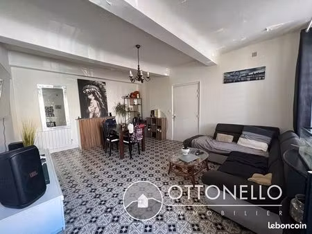 appartement 2 pièces 44 m²