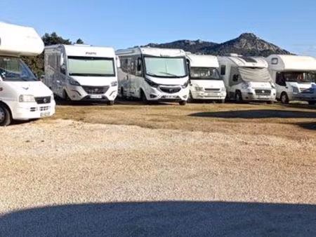 location parking camping car