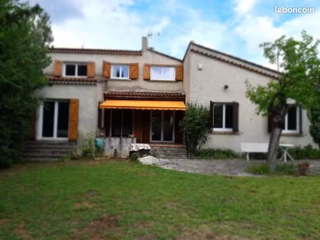 location villa