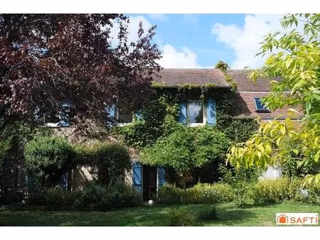 jolie maison de caractère juste à poser sa valise