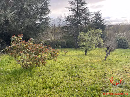 rare  proche commerces  terrain charbonnieres les bains