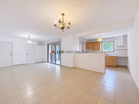 appartement 3 pièces 80m² traversant avec loggia