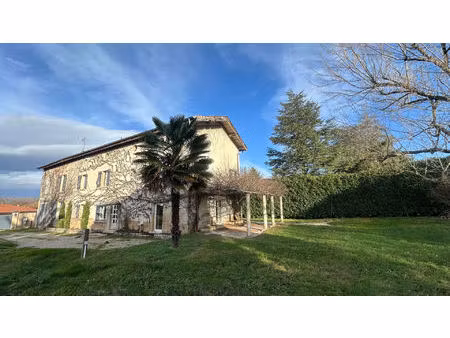 maison 7 pièce(s) 257 m2