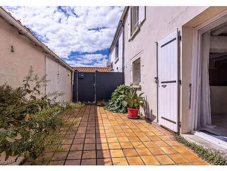 maison 2 chambres  terrasse
