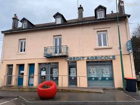 local commercial 84 m² arches