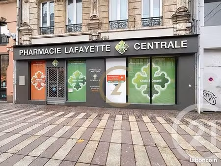local à louer 4 pièces 160 m2 belfort rue piétonne