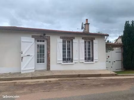 charmante maison individuelle à 12 min de sens