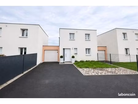maison neuve avec garage & jardin