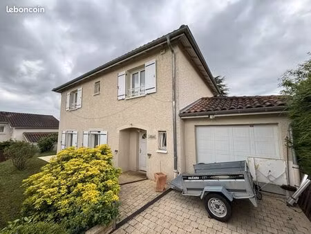 maison 5 pièces 151 m²