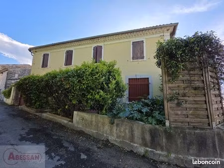 maison 13 pièces 371 m²