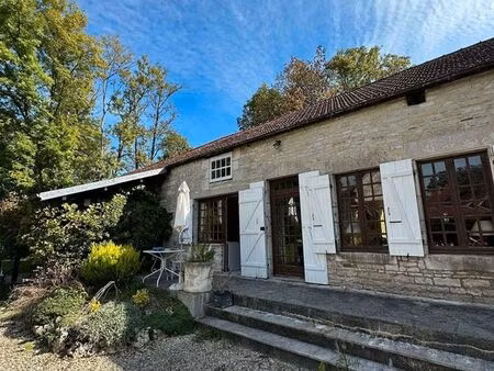 magnifique propriete en bord de seine 234m2 habitables sur terrain 4296m2