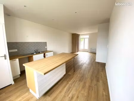 st pierre montlimart t3 61m² dpe c