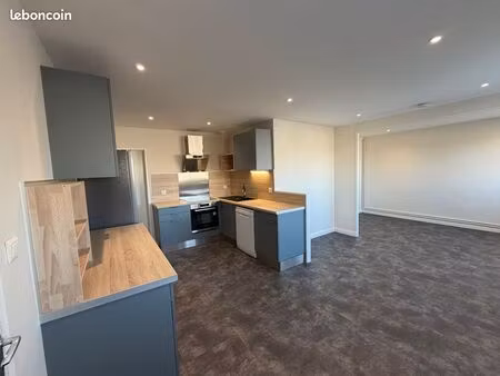 t3 rdc entièrement refait à neuf 65 79 m² – cuisine équipée – pac neuve- parking