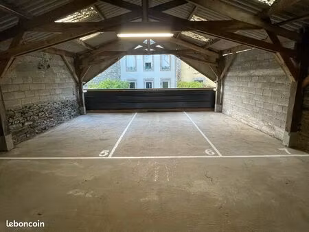 place de parking dans garage sécurisé