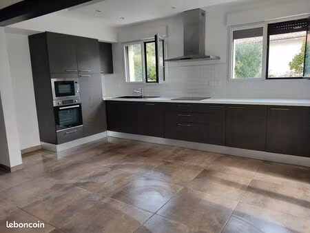 maison 3 pièces 77 m²