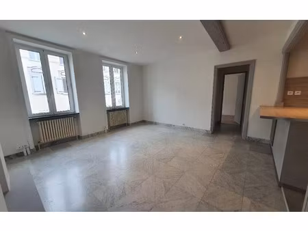 location appartement  m² t-2 à beauregard  625 €