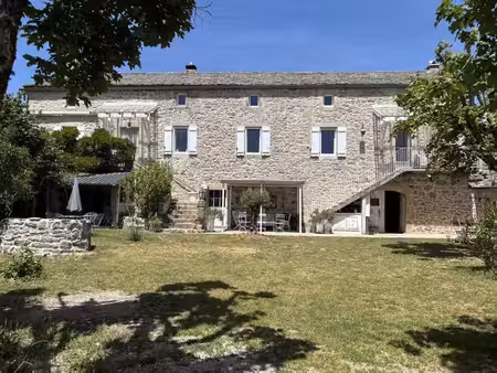 magnifique propriete caussenarde situee dans un hameau