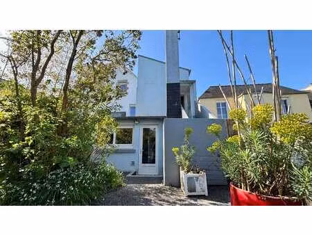 vente immeuble à lesconil (29740) : à vendre / 110m² lesconil