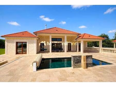 vente maison piscine à châteaudun (28200) : à vendre piscine / 206m² châteaudun