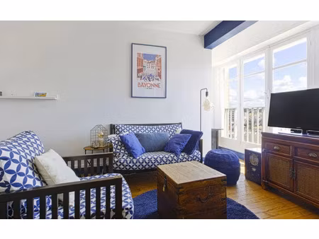 location appartement  27.8 m² t-1 à biarritz  630 €