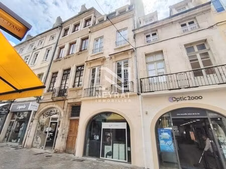 appartement type 2 hyper centre de chalon