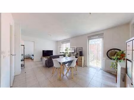 vente appartement 2 pièces à saint-herblain bourg-solvardière-pelousière (44800) : à vendr