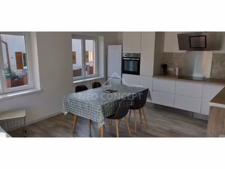 bel appartement 3 pièces de 50m² entièrement meublé.