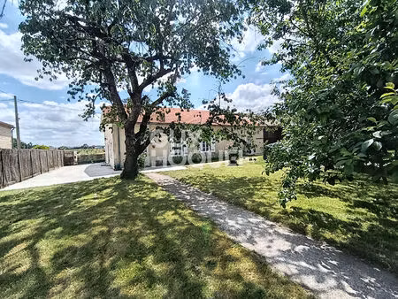 maison proche de marmande 6 pièce(s) 275 m2