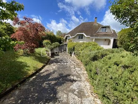 maison de 185 m² à mainvilliers