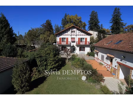 vente maison 12 pièces 273 m² salies-de-béarn (64270)