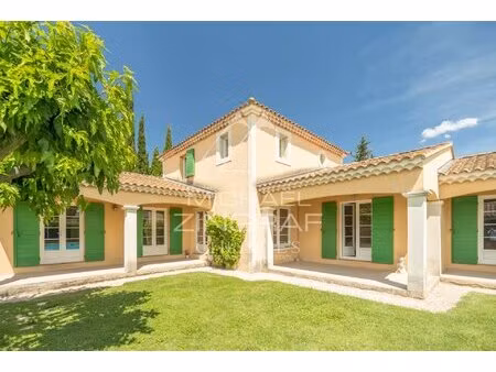 charmante villa proche saint rémy de provence