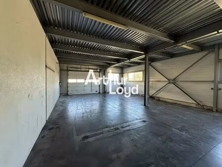 location local d’activités frejus 83600 135m²