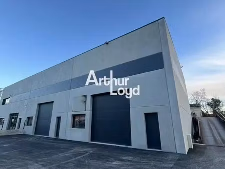 location local d’activités montauroux 83440 166m²