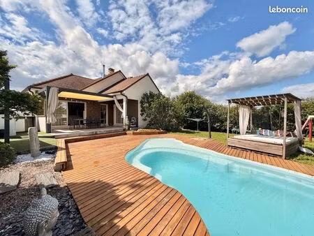 maison 6 pièces 157 m²