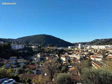 appartement 3 pièces 70 m²
