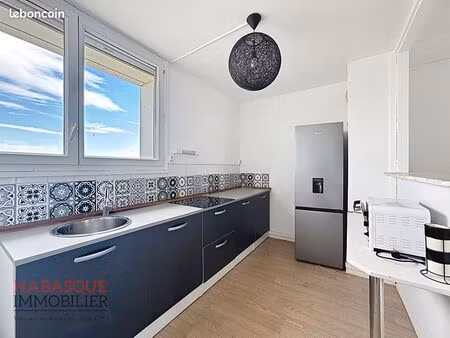appartement 3 pièces 59 m²