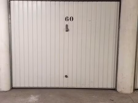 garage sécurisé à louer – 15 m²