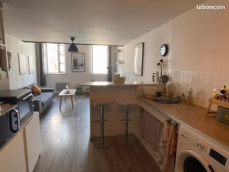 appartement 2 pièces 57 m²
